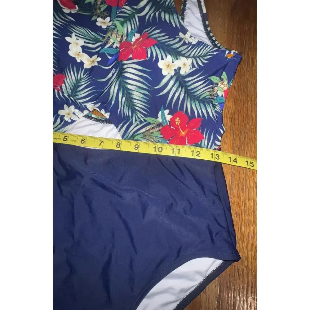 Cupshe Tropical Floral One-Piece Cutout Swimsuit NWT Medium‎